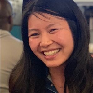 Meet your Posher, Eva